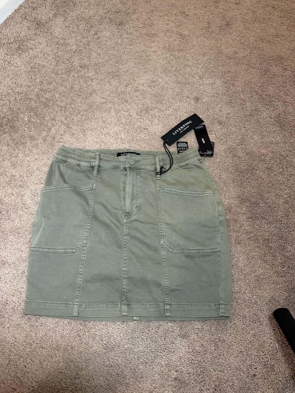 Liverpool Los Angeles Skirt Size 28/6 Green Utility (0034)